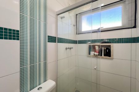 Casa de condomínio à venda com 260m², 4 quartos e 4 vagas