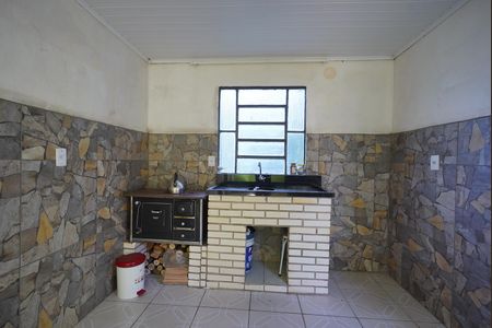Cozinha de casa à venda com 2 quartos, 173m² em Vila Nova, Porto Alegre
