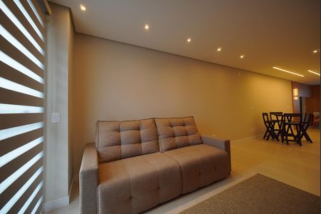 Casa para alugar com 197m², 3 quartos e 2 vagasSala