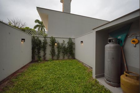 Área externa de casa para alugar com 3 quartos, 197m² em Cachoeira do Bom Jesus, Florianópolis