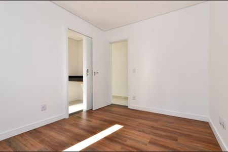 Apartamento à venda com 90m², 3 quartos e 2 vagasSemi-Suíte 1
