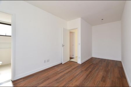 Apartamento à venda com 90m², 3 quartos e 2 vagasSuíte