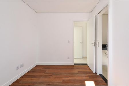 Apartamento à venda com 90m², 3 quartos e 2 vagasSemi Suíte 2