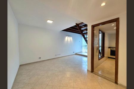 Apartamento para alugar com 56m², 1 quarto e 1 vagaSala