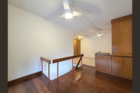 Apartamento para alugar com 56m², 1 quarto e 1 vagaSuíte 