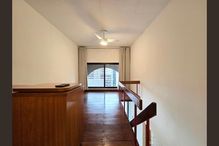Apartamento para alugar com 56m², 1 quarto e 1 vagaSuíte 