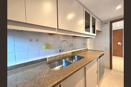 Apartamento para alugar com 56m², 1 quarto e 1 vagaCozinha