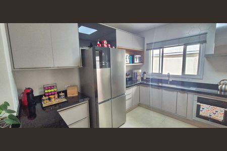 Casa de condomínio à venda com 200m², 3 quartos e 4 vagasCozinha