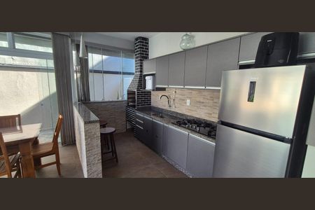 Casa de condomínio à venda com 200m², 3 quartos e 4 vagasÁrea Gourmet