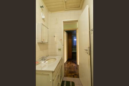 Casa para alugar com 140m², 3 quartos e 1 vaga Casa para alugar com 140m², 3 quartos e 1 vagaBanheiro Social