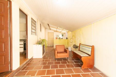 Casa para alugar com 140m², 3 quartos e 1 vaga Casa para alugar com 140m², 3 quartos e 1 vagaGaragem