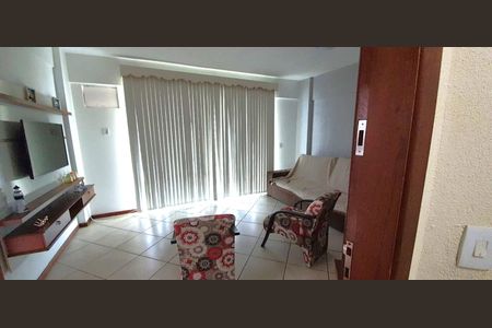 Apartamento para alugar com 3 quartos, 162m² em Vila Nova, Cabo Frio