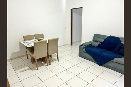 Casa à venda com 216m², 6 quartos e 2 vagas Casa à venda com 216m², 6 quartos e 2 vagasSALA (casa 3)