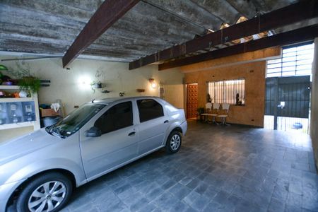 GARAGEM de casa à venda com 6 quartos, 216m² em Jardim Dracena, São Paulo