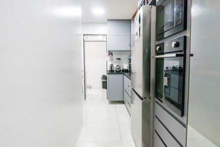 Apartamento para alugar com 144m², 3 quartos e 1 vaga