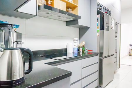 Apartamento para alugar com 144m², 3 quartos e 1 vaga