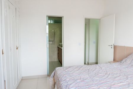 Apartamento para alugar com 144m², 3 quartos e 1 vaga