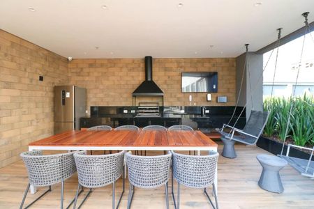 Apartamento para alugar com 108m², 2 quartos e 3 vagas Apartamento para alugar com 108m², 2 quartos e 3 vagasÁrea comum - Churrasqueira
