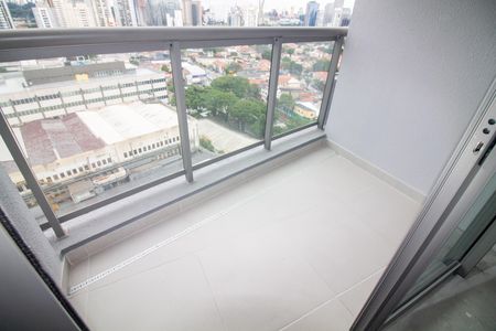 Apartamento para alugar com 108m², 2 quartos e 3 vagas Apartamento para alugar com 108m², 2 quartos e 3 vagasVaranda Suíte 2