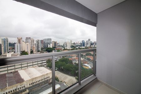 Apartamento para alugar com 108m², 2 quartos e 3 vagas Apartamento para alugar com 108m², 2 quartos e 3 vagasVaranda Suíte 2