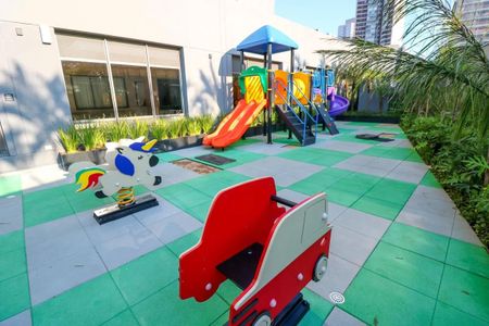 Área comum - Playground de apartamento para alugar com 2 quartos, 108m² em Jardim das Acacias, São Paulo