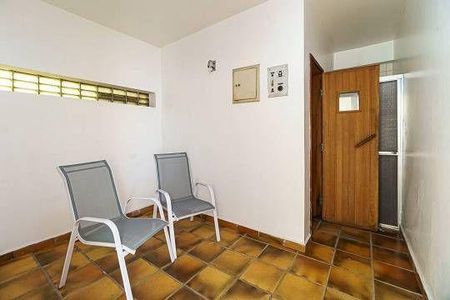 Casa à venda com 4 quartos, 750m² em Vila Tramontano, São Paulo