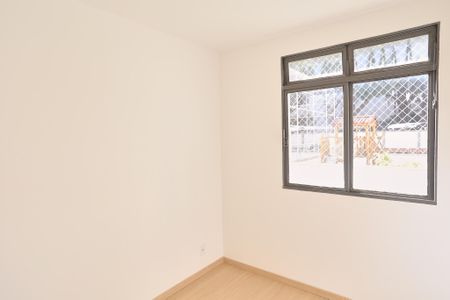 Apartamento à venda com 64m², 2 quartos e 1 vaga Apartamento à venda com 64m², 2 quartos e 1 vagaQuarto 1