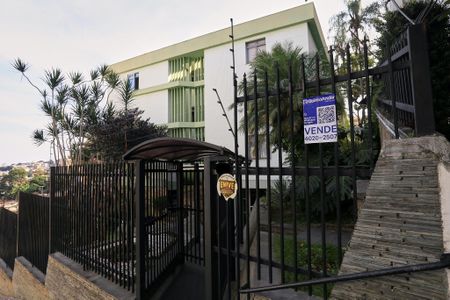 Apartamento à venda com 64m², 2 quartos e 1 vaga Apartamento à venda com 64m², 2 quartos e 1 vagaFachada com Plaquinha