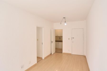 Apartamento à venda com 64m², 2 quartos e 1 vaga Apartamento à venda com 64m², 2 quartos e 1 vagaSala