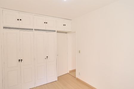 Apartamento à venda com 64m², 2 quartos e 1 vaga Apartamento à venda com 64m², 2 quartos e 1 vagaQuarto