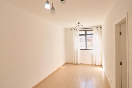 Apartamento à venda com 64m², 2 quartos e 1 vaga Apartamento à venda com 64m², 2 quartos e 1 vagaSala