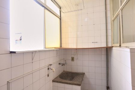 Apartamento à venda com 64m², 2 quartos e 1 vaga Apartamento à venda com 64m², 2 quartos e 1 vagaÁrea de Serviço