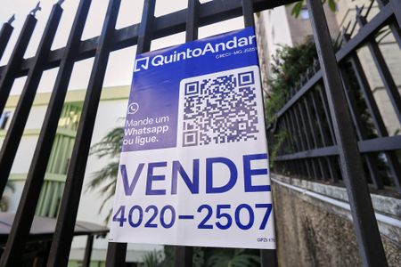 Apartamento à venda com 64m², 2 quartos e 1 vaga Apartamento à venda com 64m², 2 quartos e 1 vagaPlaquinha