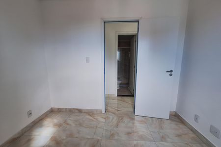 Apartamento para alugar com 60m², 2 quartos e 2 vagas Apartamento para alugar com 60m², 2 quartos e 2 vagasQuarto