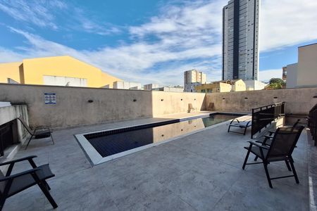 Apartamento para alugar com 60m², 2 quartos e 2 vagas Apartamento para alugar com 60m², 2 quartos e 2 vagasÁrea comum - Piscina