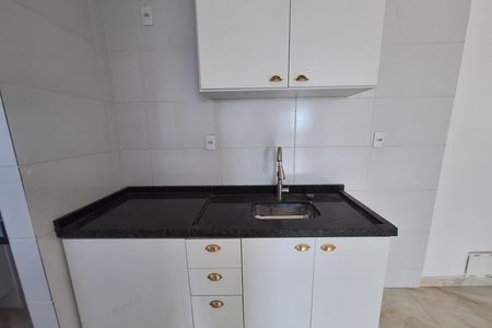 Apartamento para alugar com 60m², 2 quartos e 2 vagas Apartamento para alugar com 60m², 2 quartos e 2 vagasCozinha