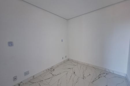 Apartamento à venda com 60m², 2 quartos e 2 vagas Apartamento à venda com 60m², 2 quartos e 2 vagasSuíte