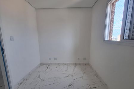 Apartamento à venda com 60m², 2 quartos e 2 vagas Apartamento à venda com 60m², 2 quartos e 2 vagasQuarto