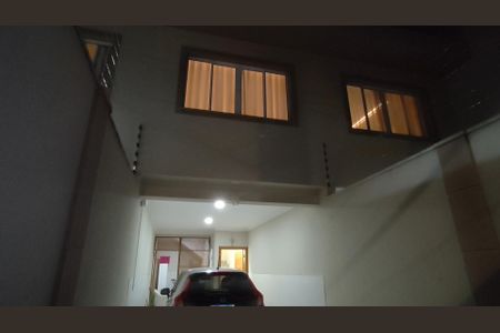 Casa à venda com 3 quartos, 145m² em Parque Maria Domitila, São Paulo