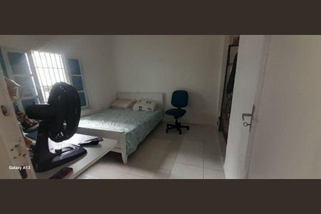 Casa à venda com 4 quartos, 265m² em Jardim Pinheiros, São Paulo