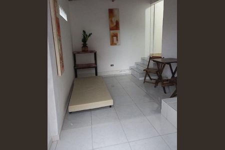 Casa à venda com 4 quartos, 265m² em Jardim Pinheiros, São Paulo