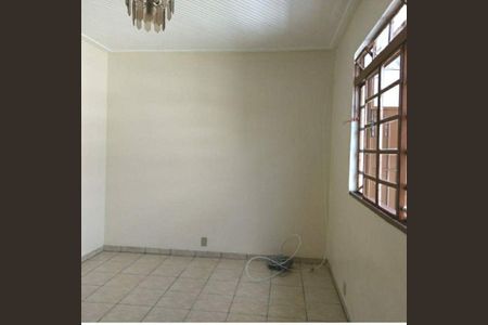Casa à venda com 4 quartos, 265m² em Jardim Pinheiros, São Paulo