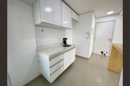 Cozinha de apartamento à venda com 2 quartos, 80m² em Vila Sonia, São Paulo