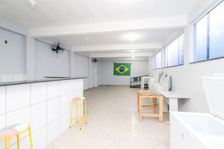 Apartamento à venda com 56m², 3 quartos e 1 vaga Apartamento à venda com 56m², 3 quartos e 1 vagaÁrea comum - Salão de festas