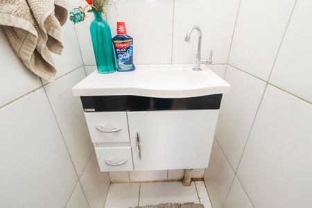 Apartamento à venda com 56m², 3 quartos e 1 vaga Apartamento à venda com 56m², 3 quartos e 1 vagaBanheiro