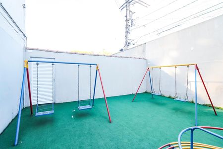 Apartamento à venda com 56m², 3 quartos e 1 vaga Apartamento à venda com 56m², 3 quartos e 1 vagaÁrea comum - Playground