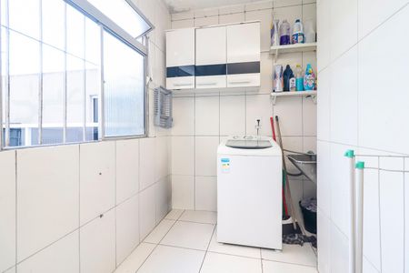 Apartamento à venda com 56m², 3 quartos e 1 vaga Apartamento à venda com 56m², 3 quartos e 1 vagaÁrea de Serviço
