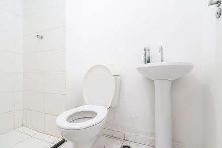 Apartamento para alugar com 36m², 2 quartos e sem vagaBanheiro