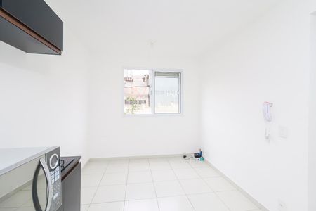 Sala/Cozinha de apartamento para alugar com 2 quartos, 36m² em Jardim Soares, São Paulo
