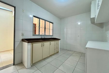 Cozinha de casa para alugar com 2 quartos, 78m² em Jabaquara, São Paulo